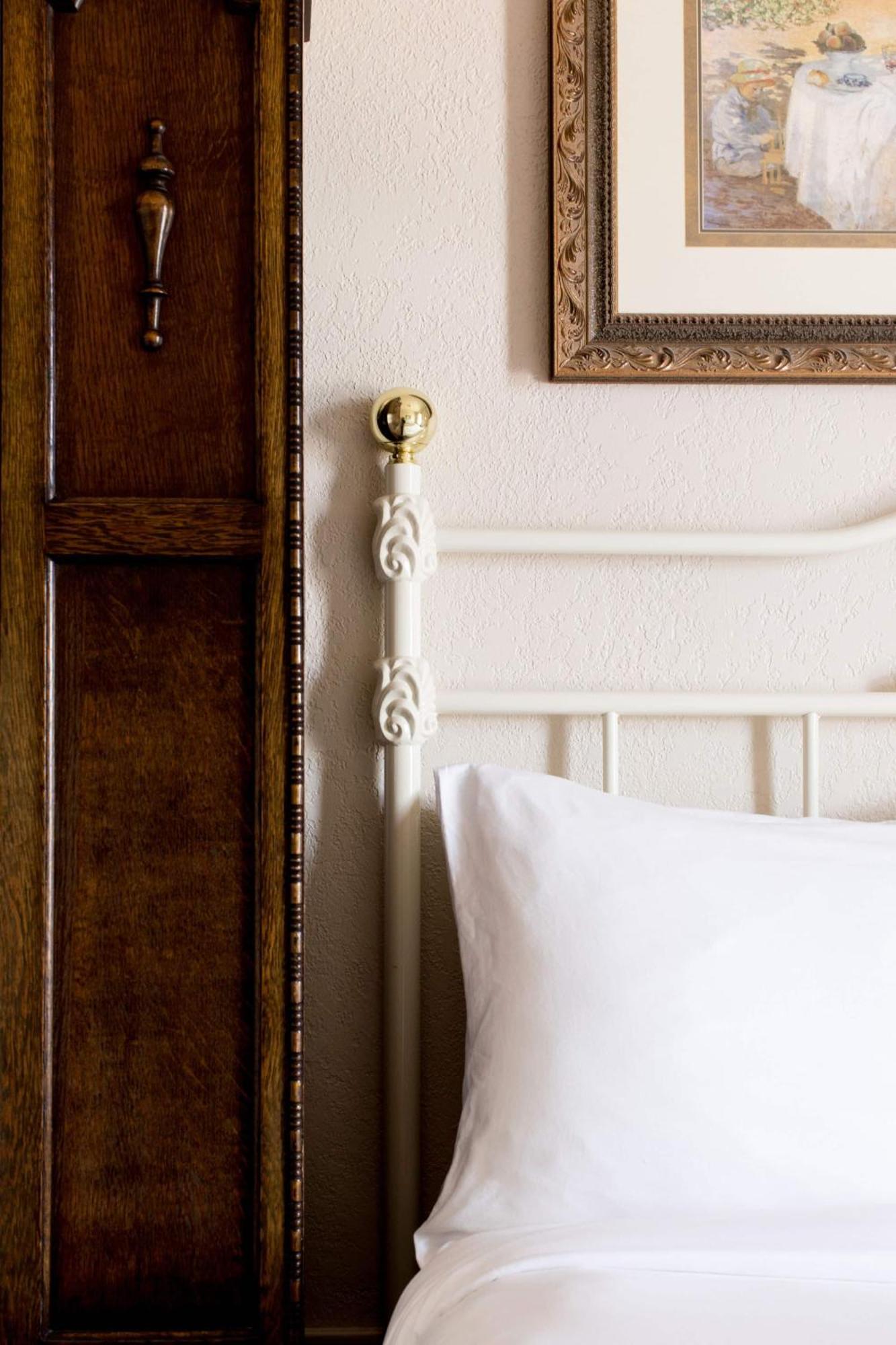 The Bishop Hotel พอร์ตทาวเซนด์ ภายนอก รูปภาพ